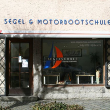 SchuleFront